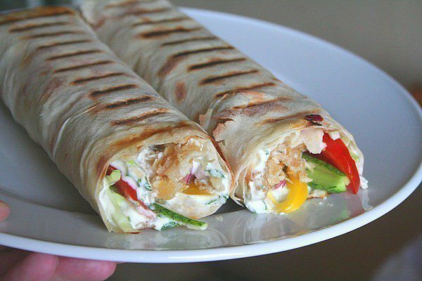 Шаверма в домашних условиях с копченой курицей
