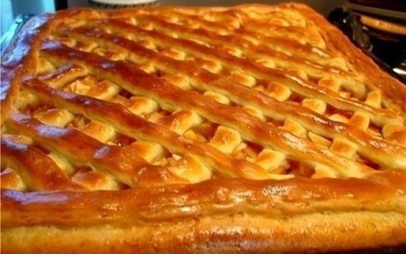 Легкий и бюджетный пирог. Быстро и очень вкусно Легкий и бюджетный пирог. Быстро и очень вкусно