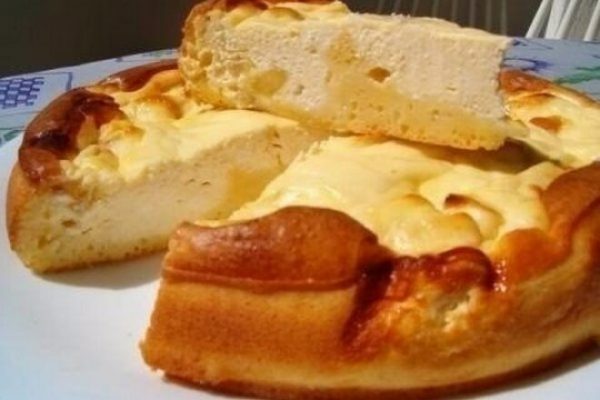 Ароматная и пышная ватрушка с творогом