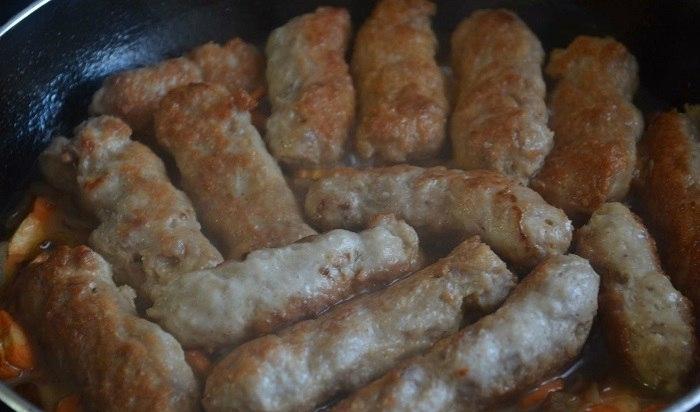 продукт чевапчичи рецепт с фото пошагово на сковороде моют, разрезают пополам